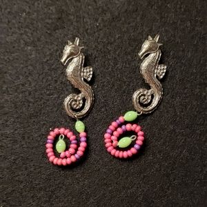 5 for $15. Vintage seahorse silvertkne with pink beads earring